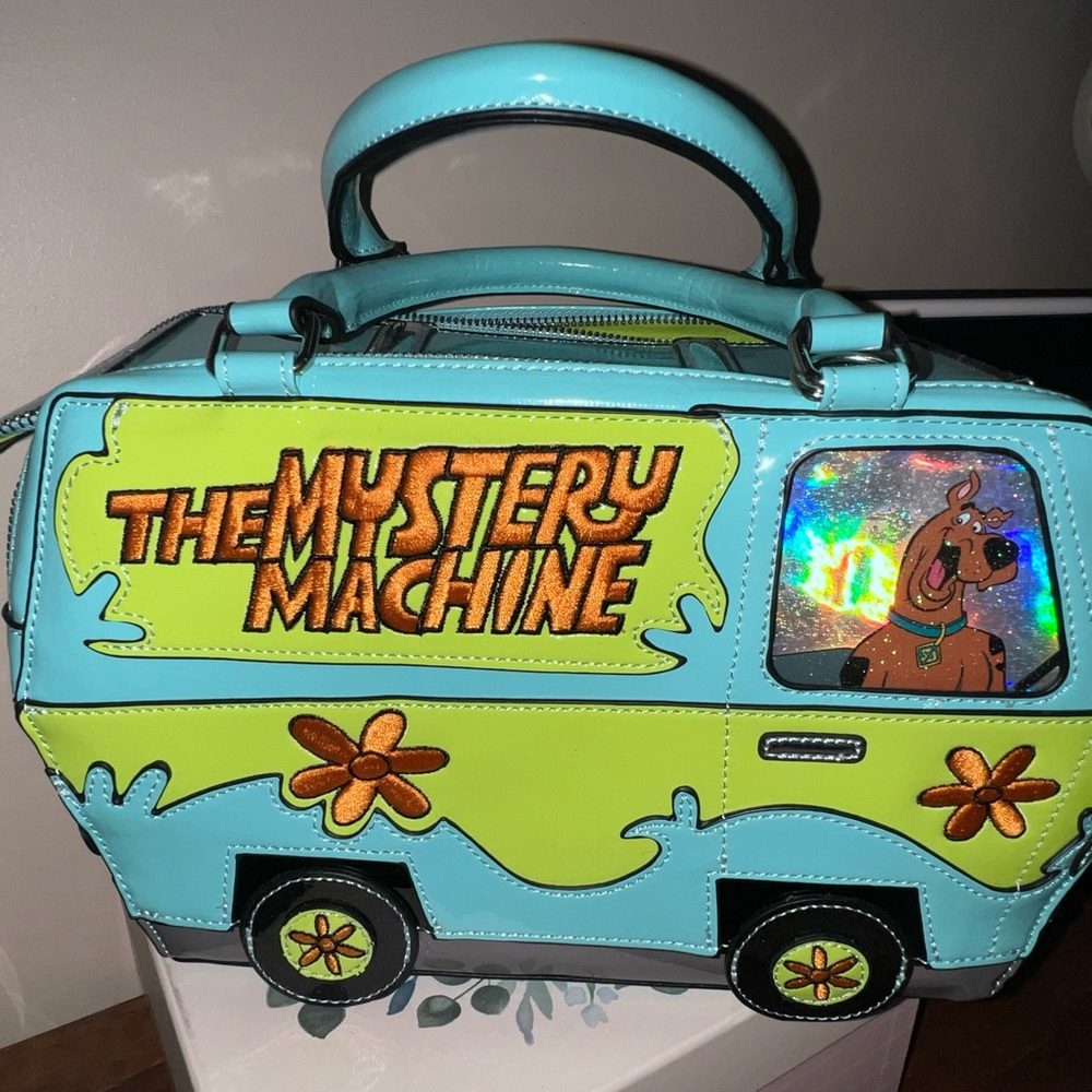 Dolls Kill Scooby Doo Mystery Machine Purse